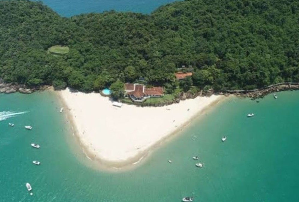 Ilha paradisíaca Ubatuba